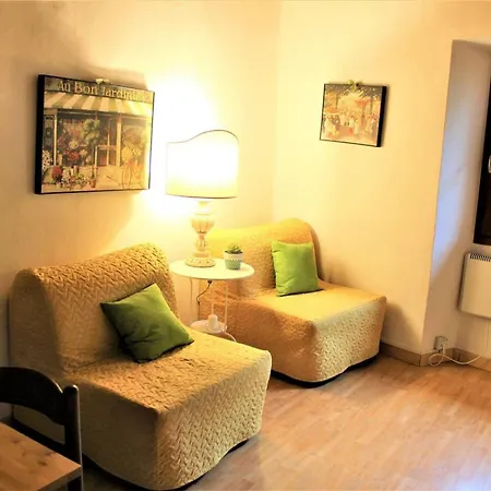 Dom wakacyjny Charming House In With Mountain View Gubbio